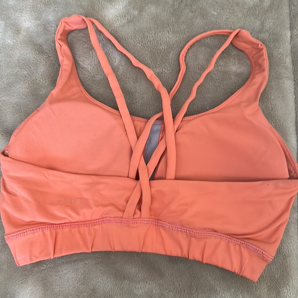 Peach sports bra padded - Picture 2 of 2
